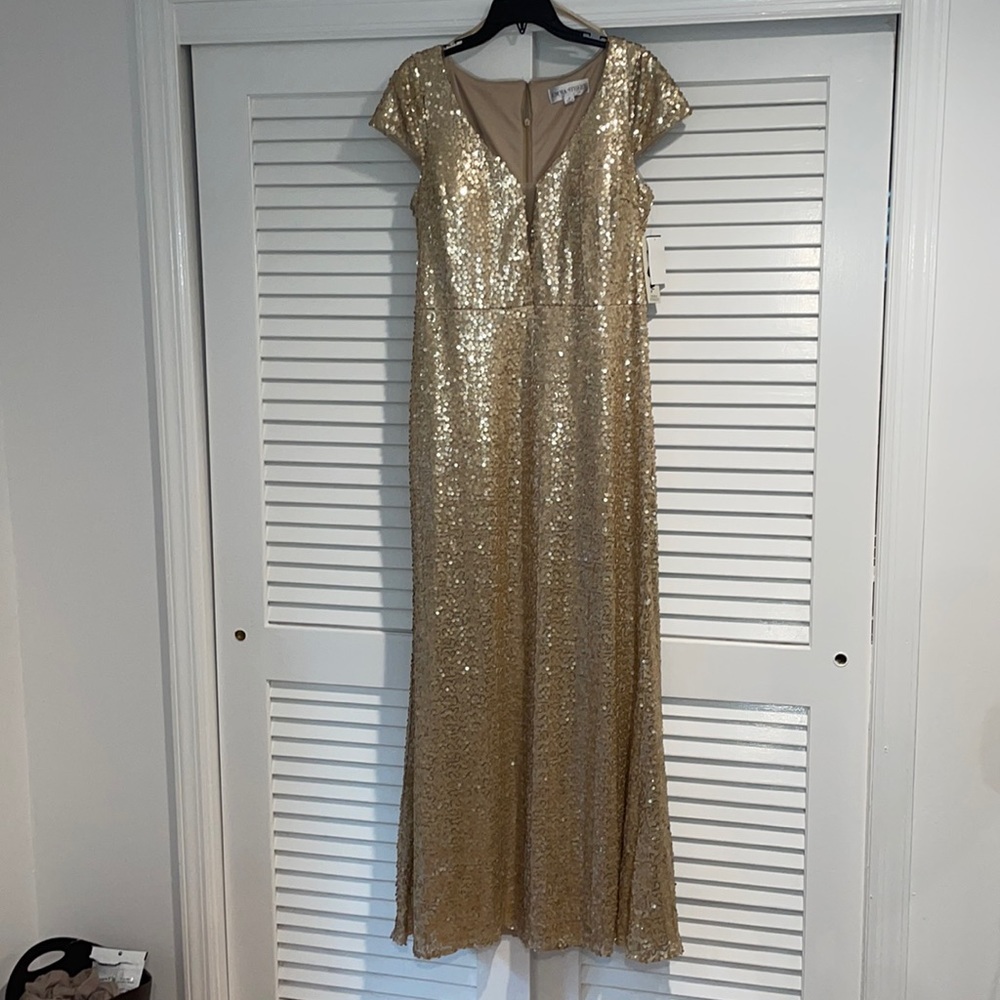 NWT Emma Street Gold Sequin Gown